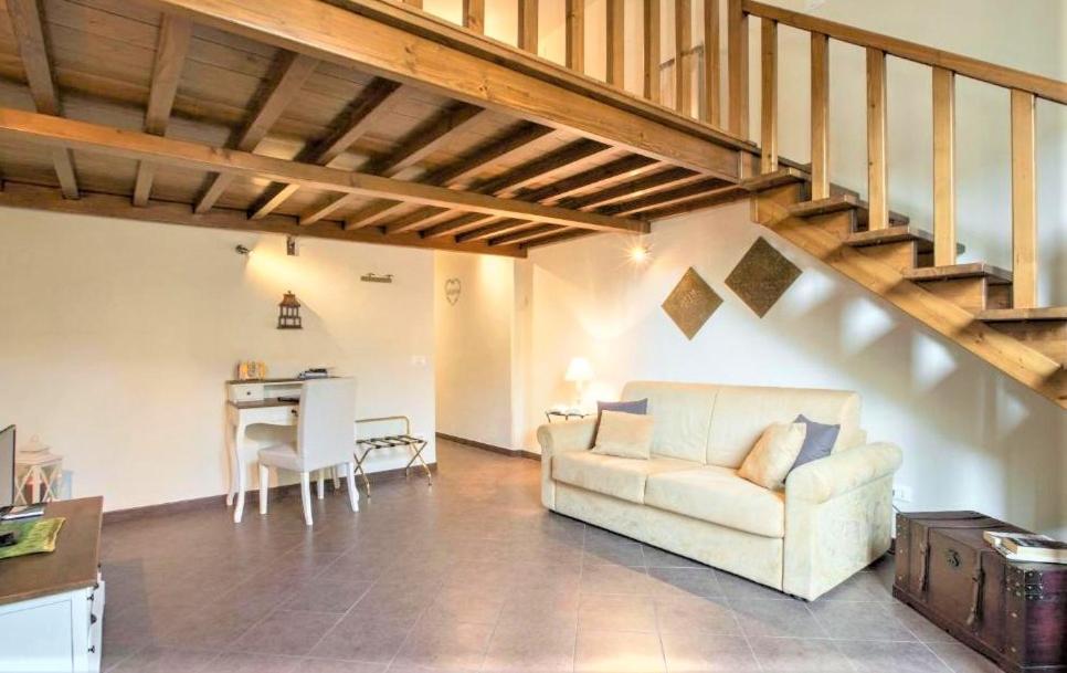 Charming Suite Cavour Heart Of Firenze Kültér fotó