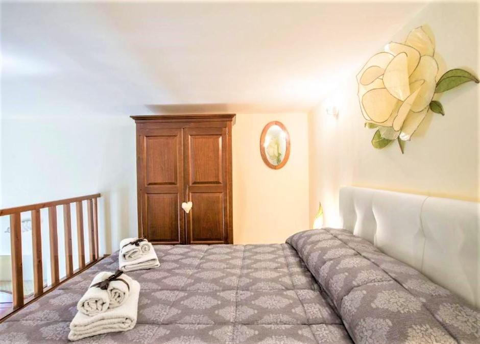 Charming Suite Cavour Heart Of Firenze Kültér fotó