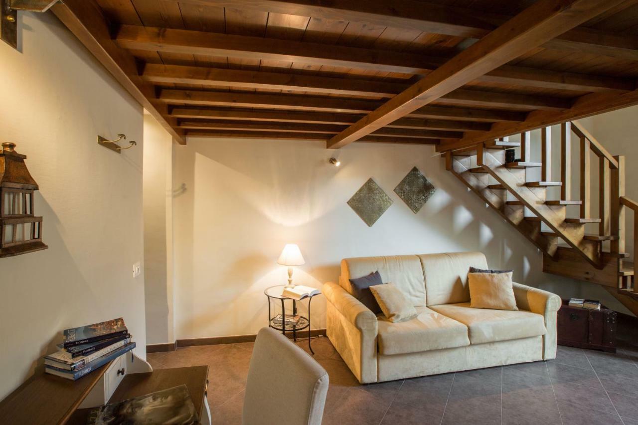 Charming Suite Cavour Heart Of Firenze Kültér fotó